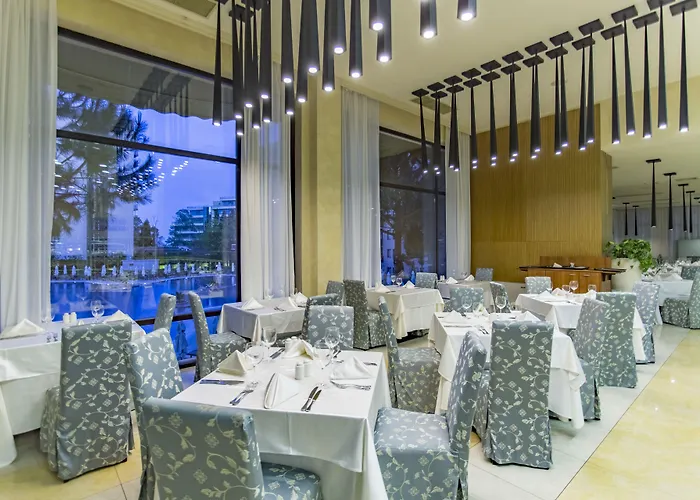 Rezort Barcelo Royal 5*