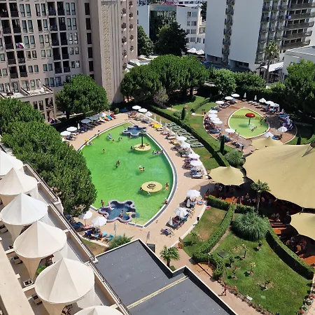 Barcelo Royal Semesteranläggning (resort) Slăntjev Brjag